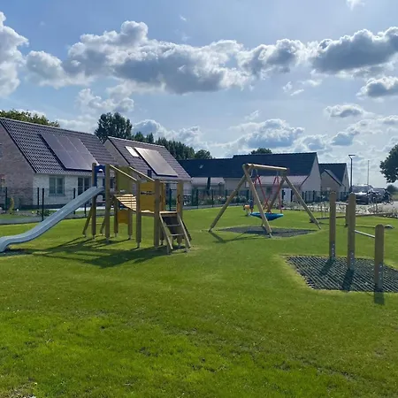 Tatil Evi 2wh42 Zeer Goed Uitgerust Huisje Met 3 Slk, Voor 6 Pers Met Parking En Tuin *
