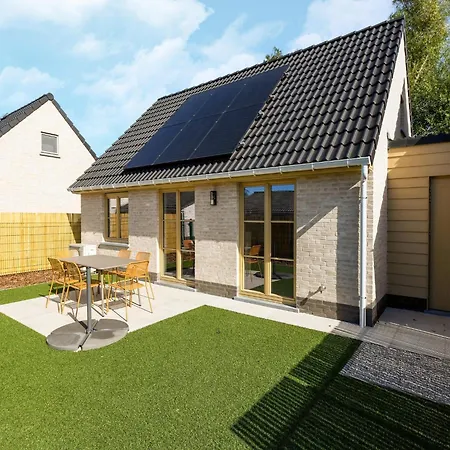 2wh42 Zeer Goed Uitgerust Huisje Met 3 Slk, Voor 6 Pers Met Parking En Tuin Koksijde
