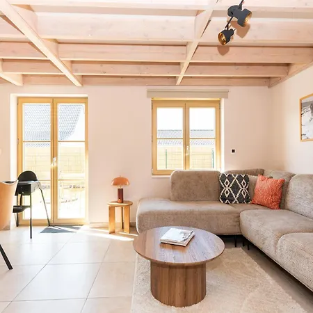2wh42 Zeer Goed Uitgerust Huisje Met 3 Slk, Voor 6 Pers Met Parking En Tuin Tatil Evi *